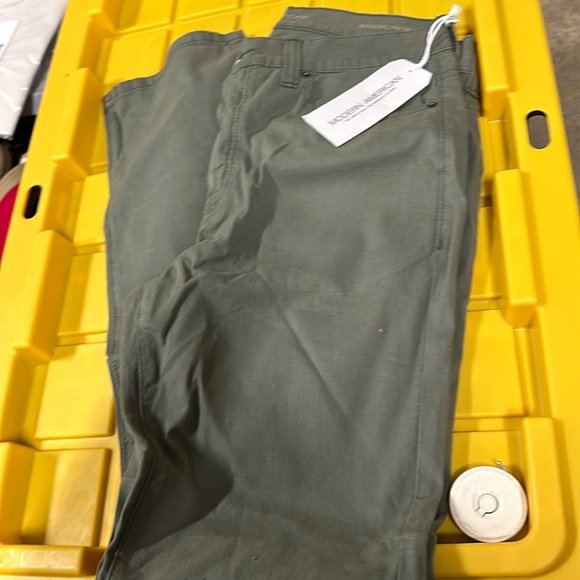 Modern American - Picture 1 of 3